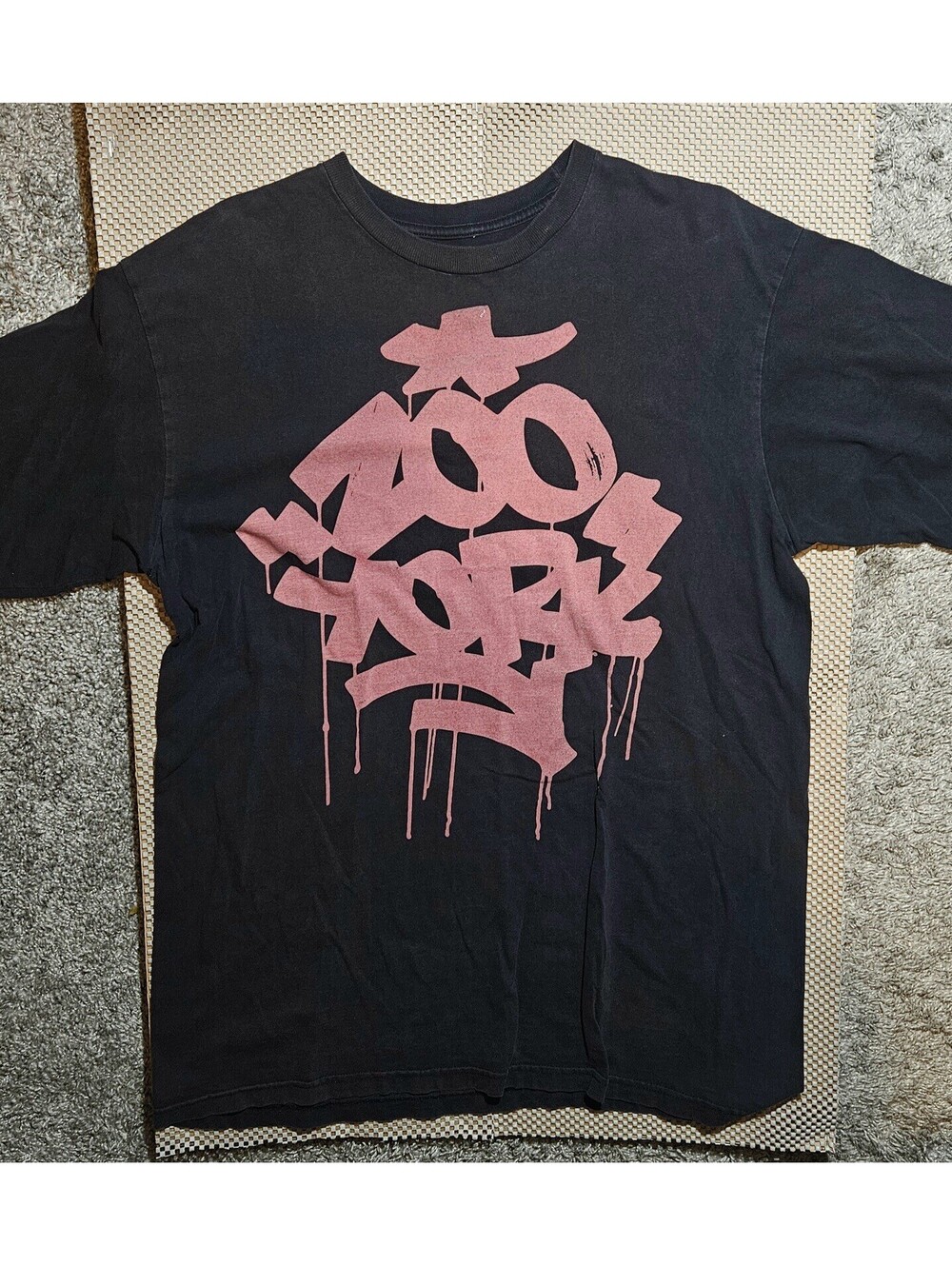 Zoo York black and red cotton graphic t-shirt size XL #skater #graffiti #y2k